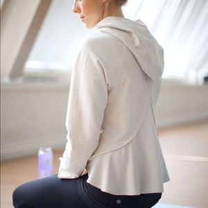 Lululemon Pull Me Over Hoodie